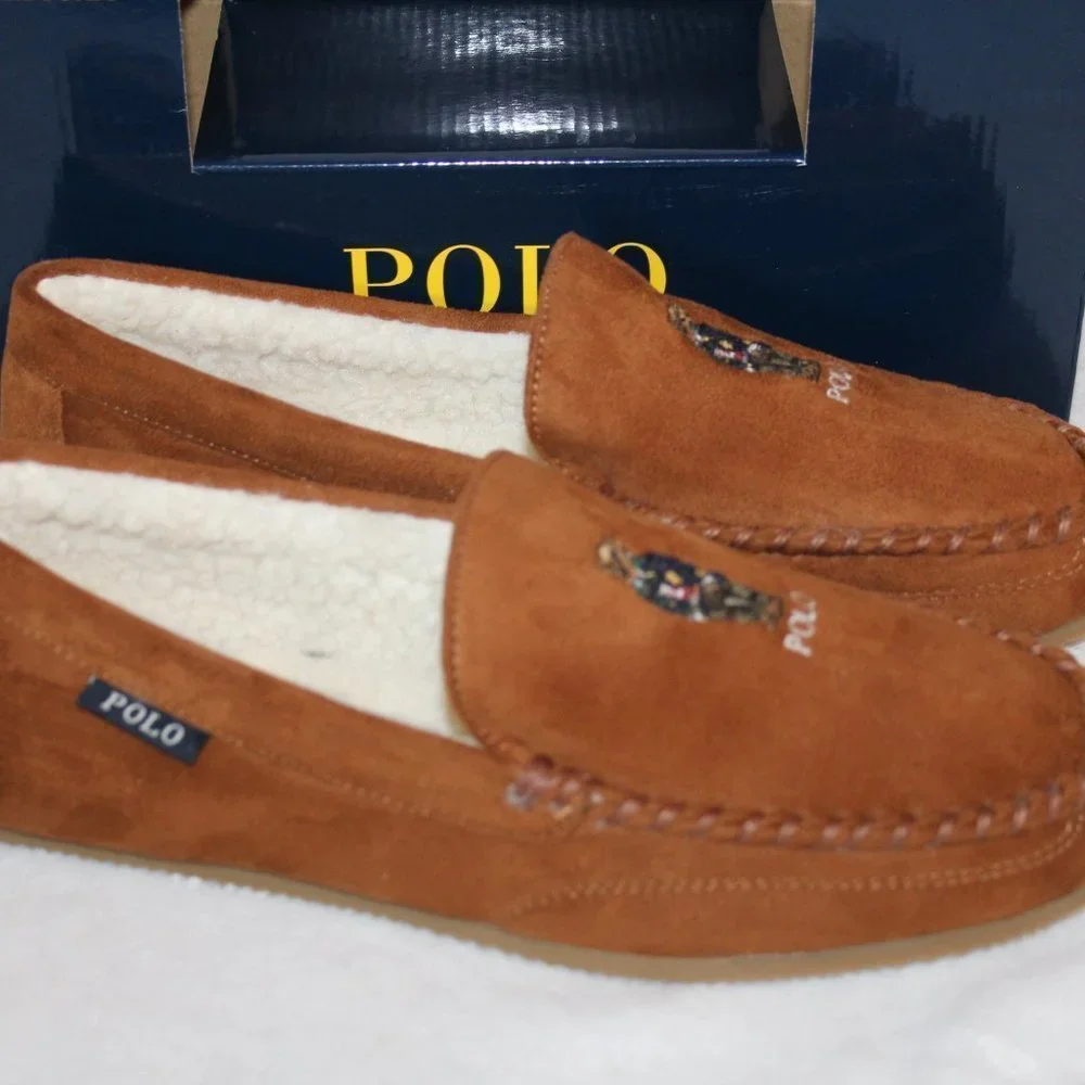 Polo Ralph Lauren features slip
